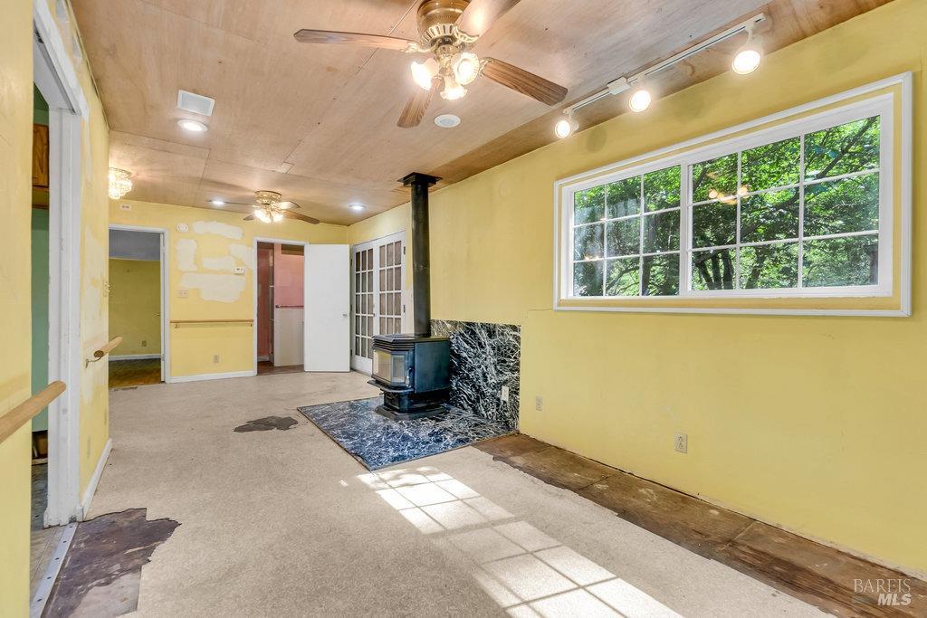 Cazadero, California 95421, United States, 2 Bedrooms Bedrooms, ,2 BathroomsBathrooms,Residential,Active,124981