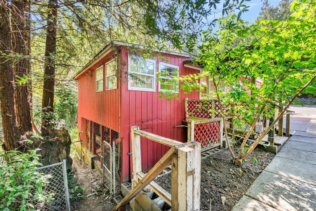 Cazadero, California 95421, United States, 2 Bedrooms Bedrooms, ,2 BathroomsBathrooms,Residential,Active,124981