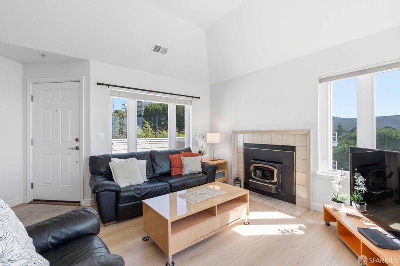 481 Pointe Pacific Drive 1