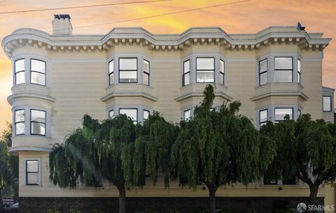 Photo of 1950 15th Street, San Francisco, CA 94114 (MLS # 425082394)