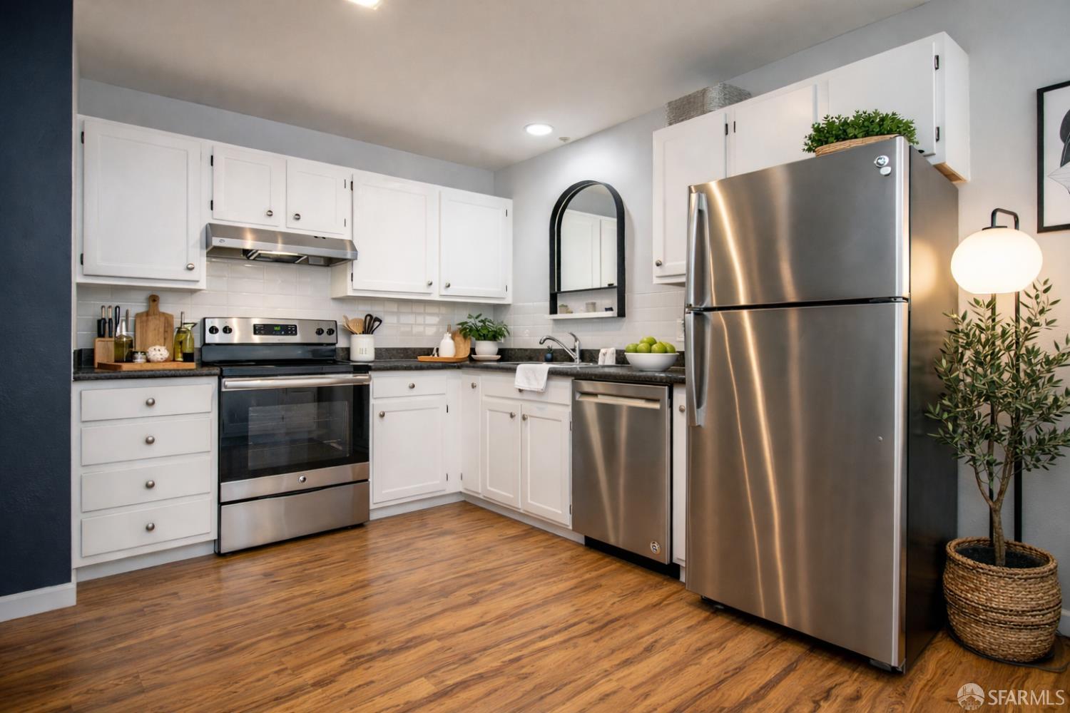1930 Mission Street 105, San Francisco CA 94103