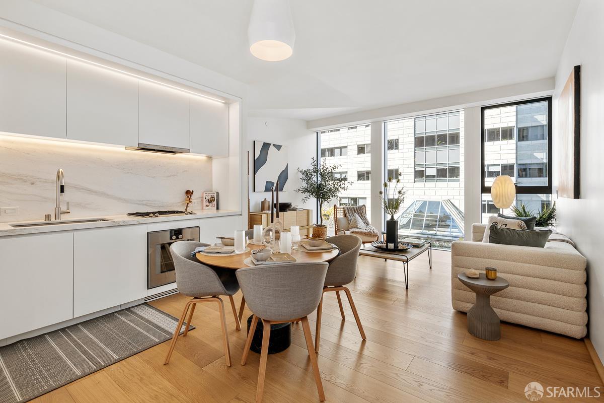 1 Steuart Lane 407