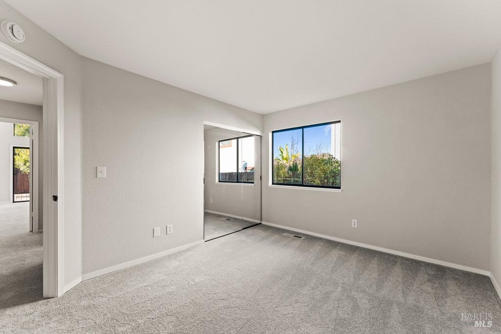 Vallejo, California 94591, United States, 3 Bedrooms Bedrooms, ,2 BathroomsBathrooms,Residential,Active,12211