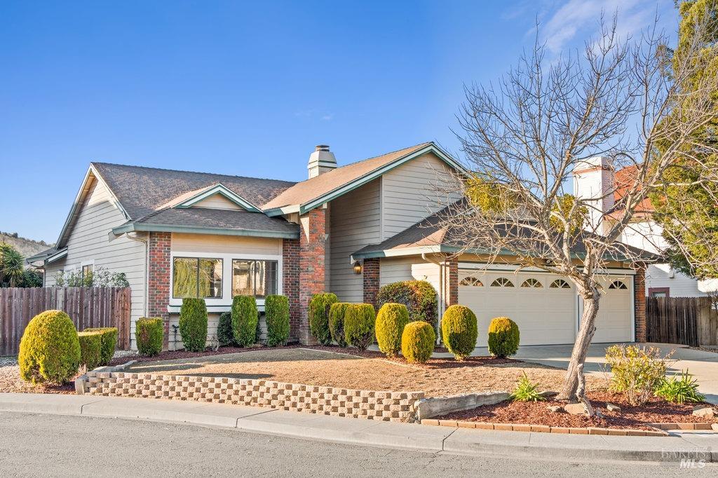 Vallejo, California 94591, United States, 3 Bedrooms Bedrooms, ,2 BathroomsBathrooms,Residential,Active,12211