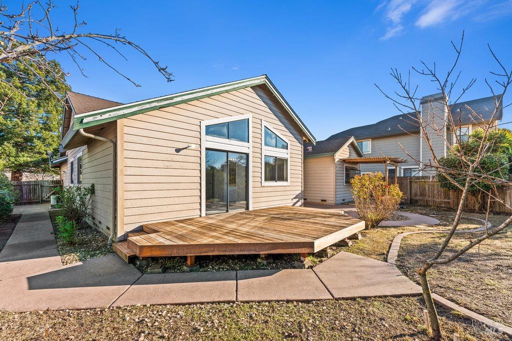 Vallejo, California 94591, United States, 3 Bedrooms Bedrooms, ,2 BathroomsBathrooms,Residential,Active,12211