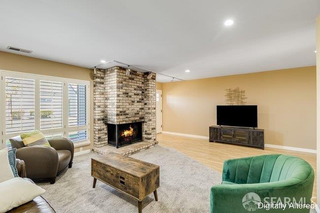 1137 Leeward Lane