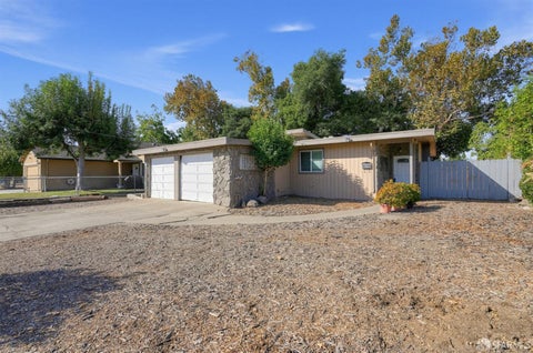 2531 Illinois Street, East Palo Alto, CA 94303