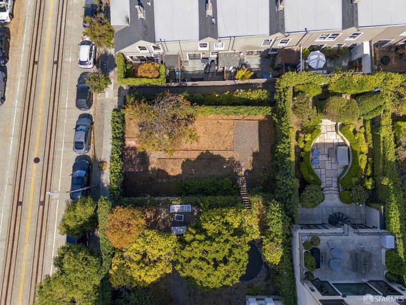 2528 W Hyde Street