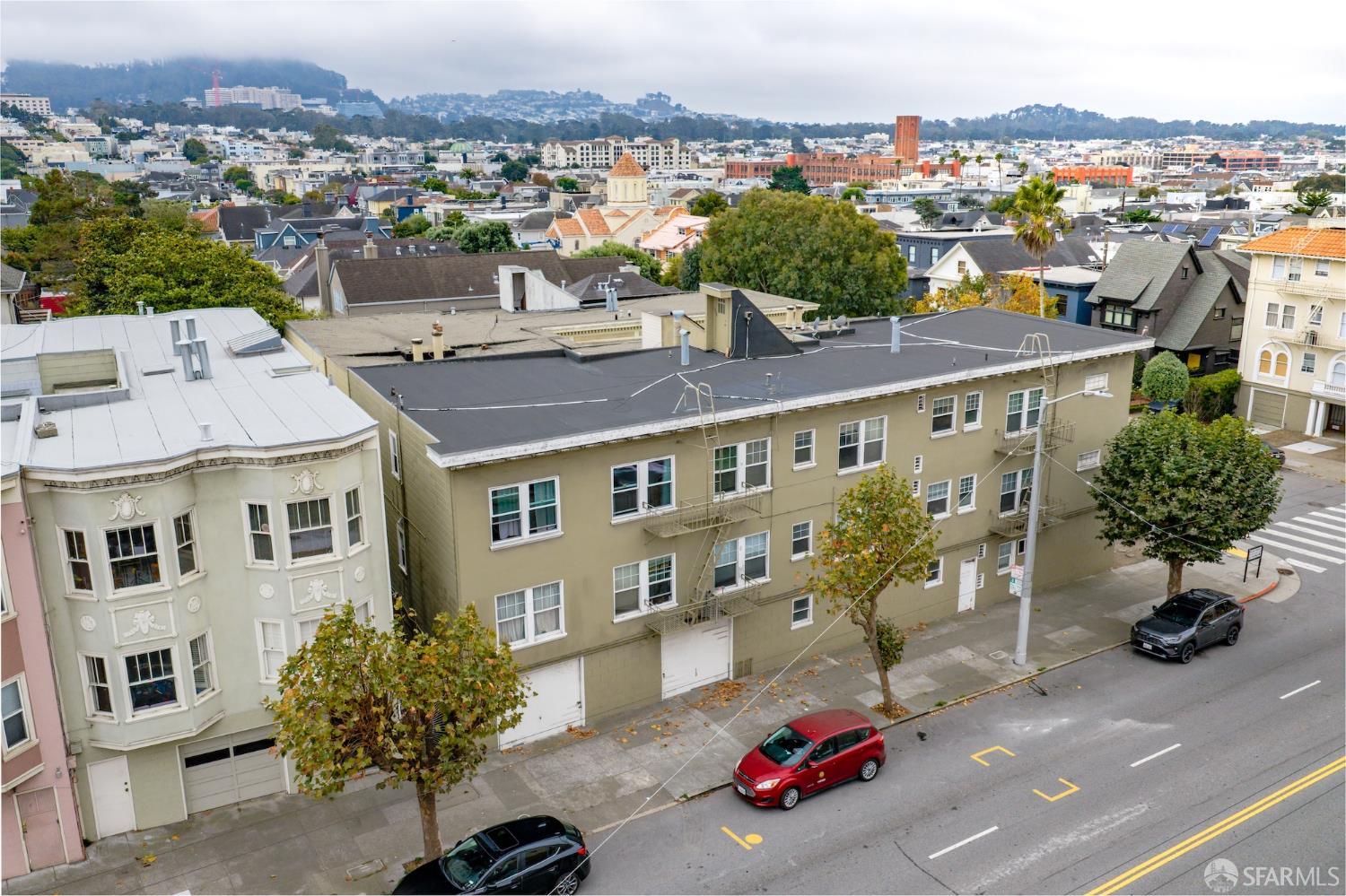 2 Commonwealth Avenue