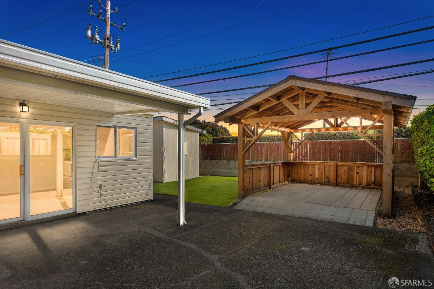 Listing image 3
