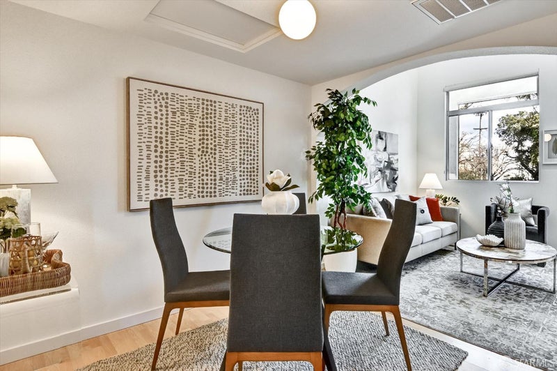 425 28th Street 202a