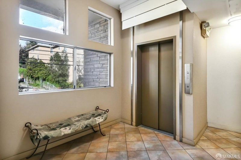 425 28th Street 202a