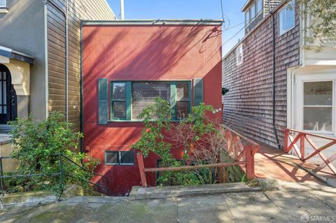 359 Douglass Street San Francisco CA 94114