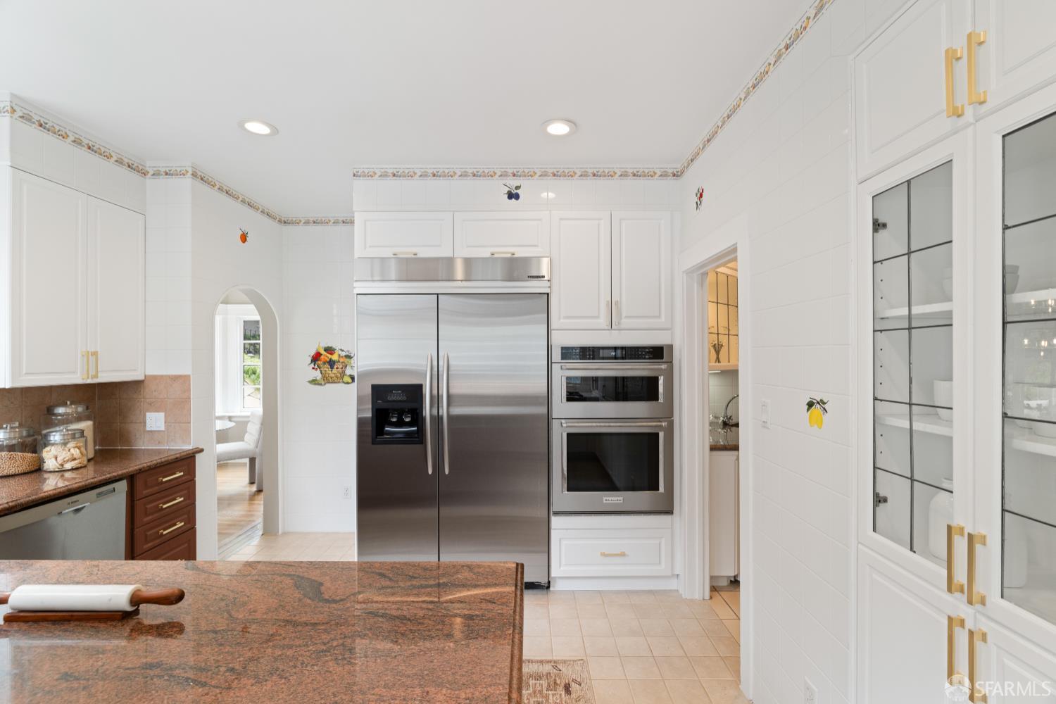 San Francisco, California 94127, United States, 4 Bedrooms Bedrooms, ,5 BathroomsBathrooms,Residential,Active,139629