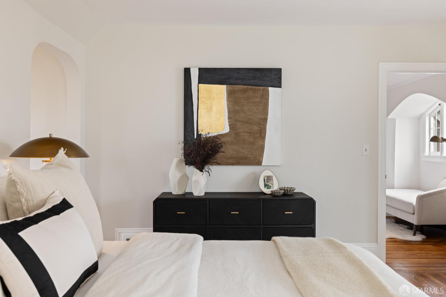 San Francisco, California 94127, United States, 4 Bedrooms Bedrooms, ,5 BathroomsBathrooms,Residential,Active,139629