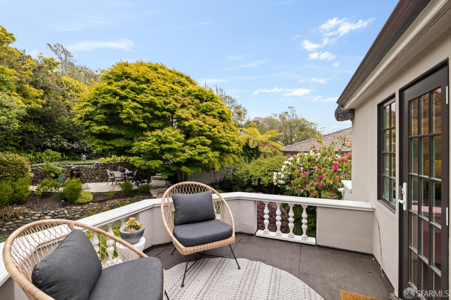 San Francisco, California 94127, United States, 4 Bedrooms Bedrooms, ,5 BathroomsBathrooms,Residential,Active,139629