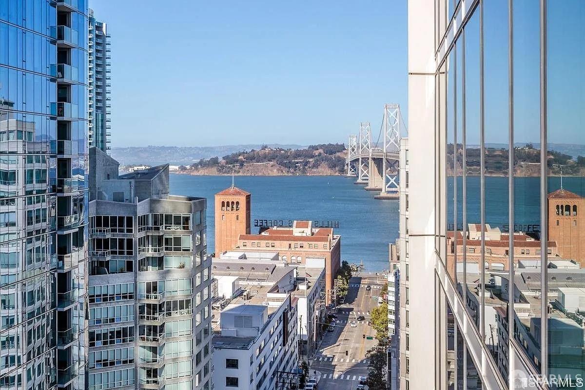 401 Harrison Street 18B