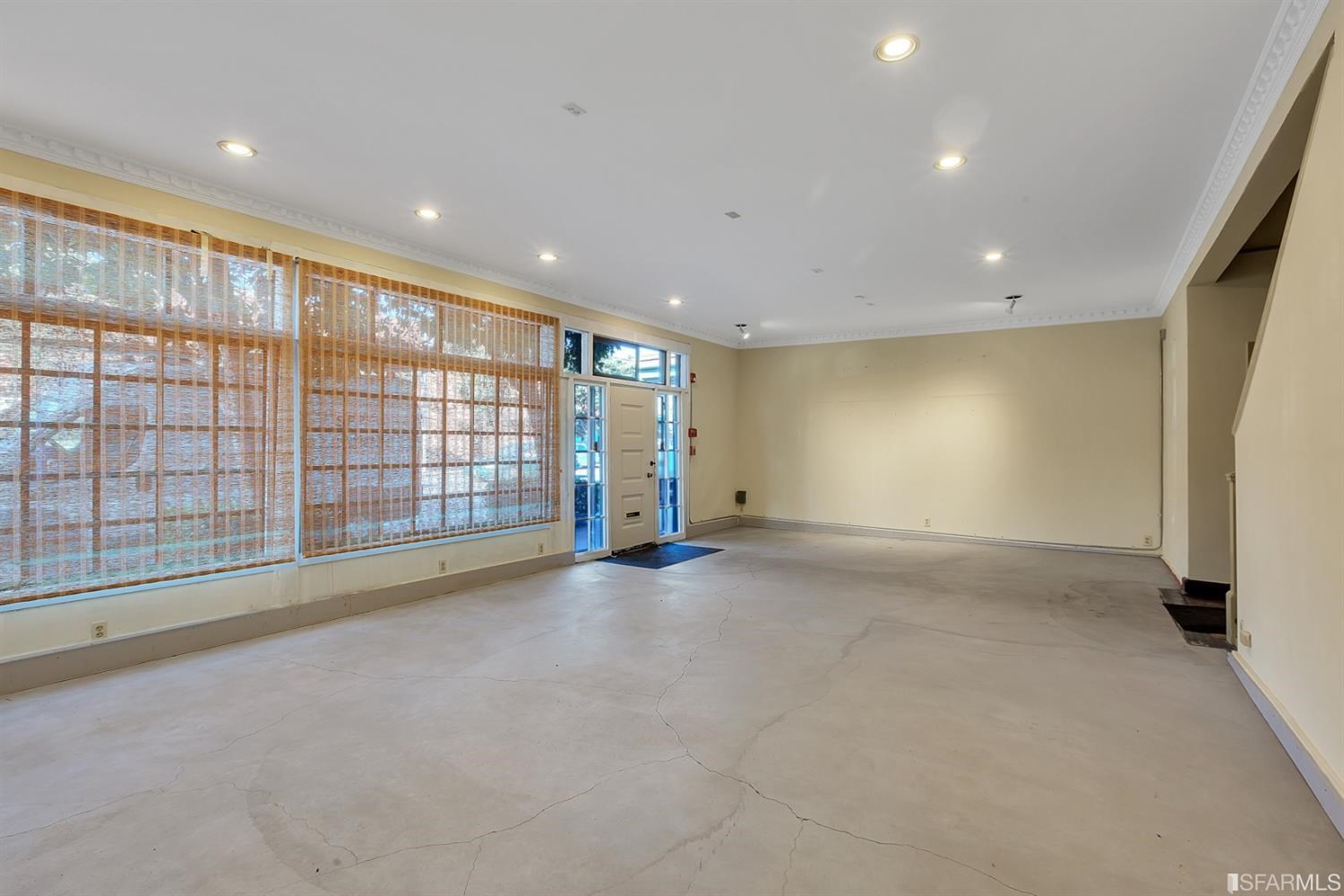575 10th Street