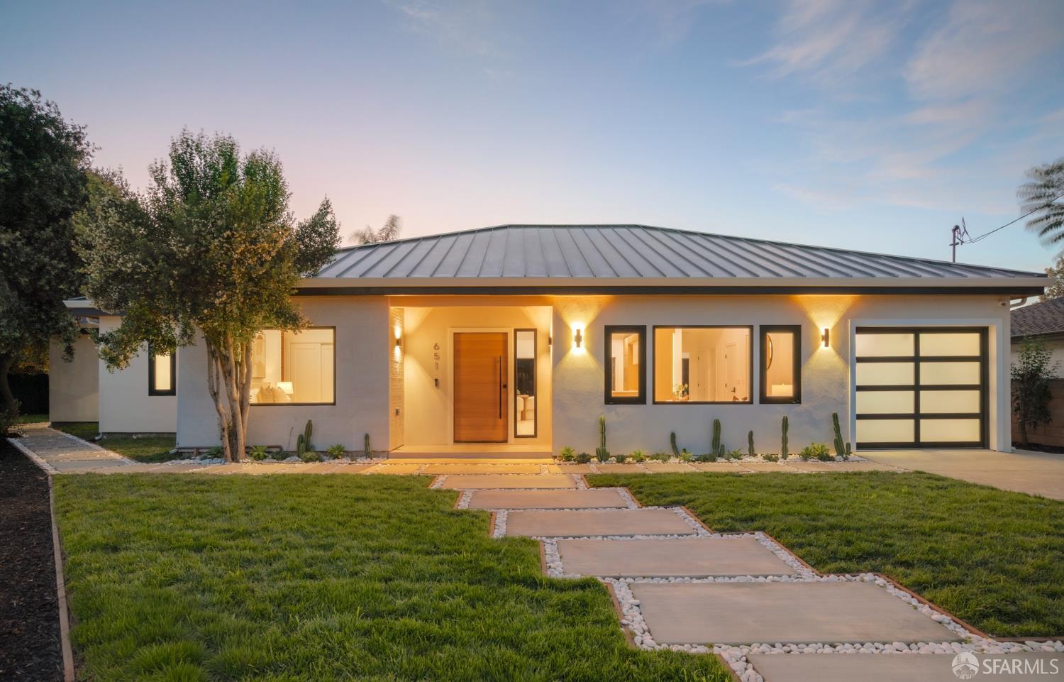 651 Stamm Avenue, Mountain View CA 94040