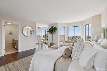 536 Roosevelt Way San Francisco CA 94114