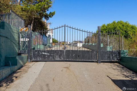 400 Franconia Street, San Francisco, CA 94110 - #: 425086186