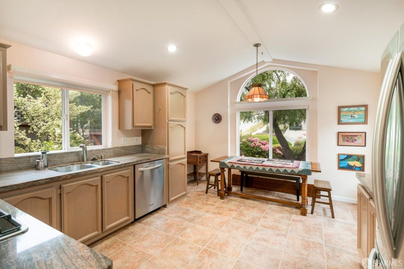 271 Valencia Avenue