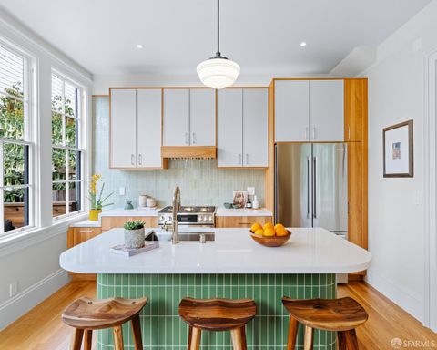 Photo of 309 Steiner Street #D, San Francisco, CA 94117 (MLS # 425083598)