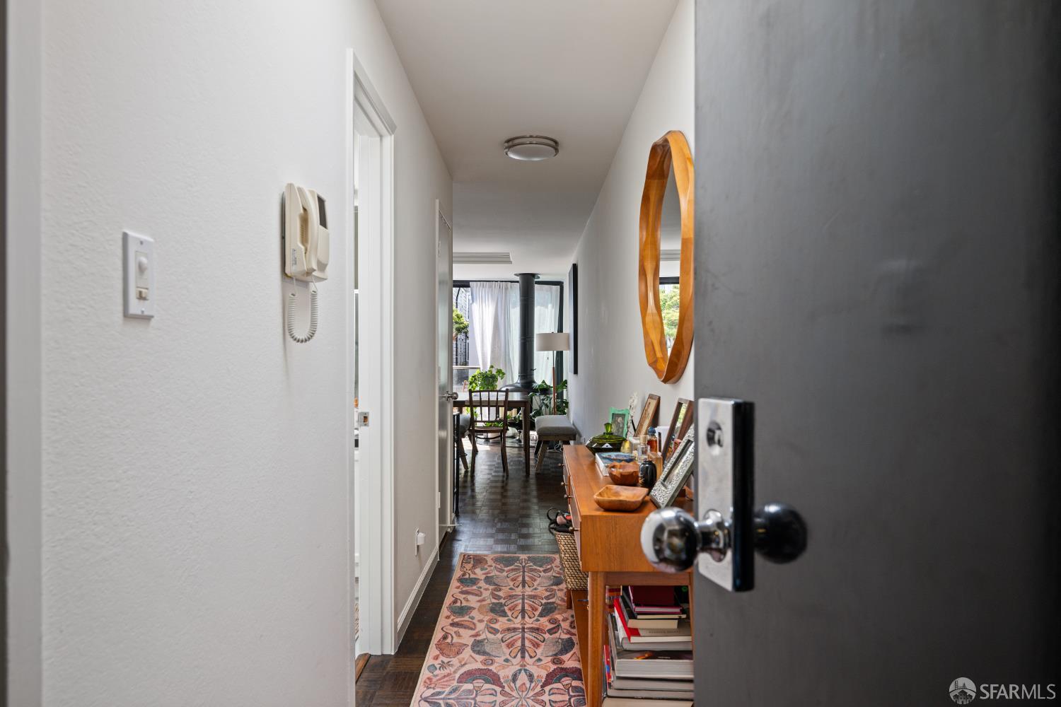 454 Lombard Street 9