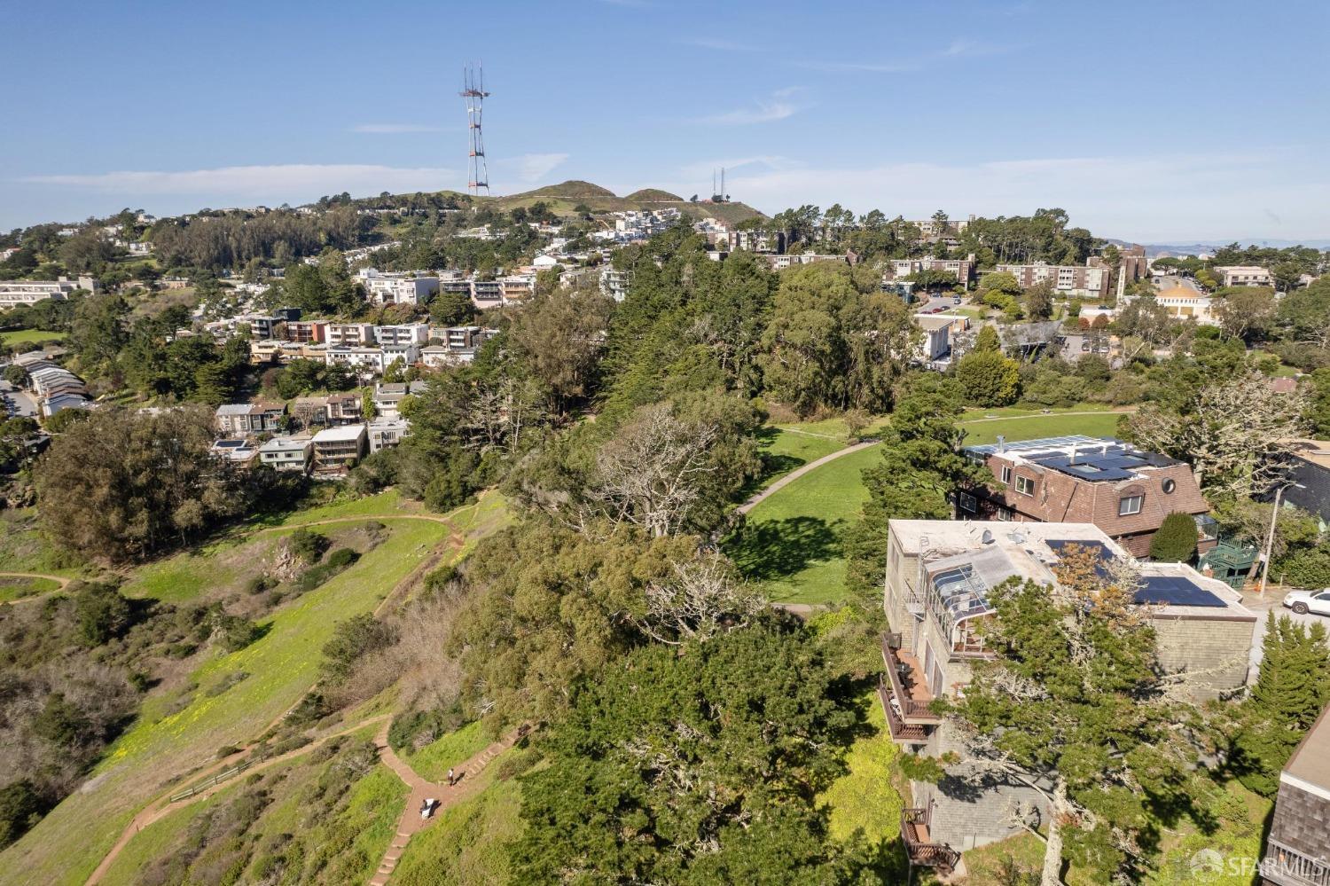 San Francisco, California 94131, United States, 3 Bedrooms Bedrooms, ,4 BathroomsBathrooms,Residential,Pending,4235