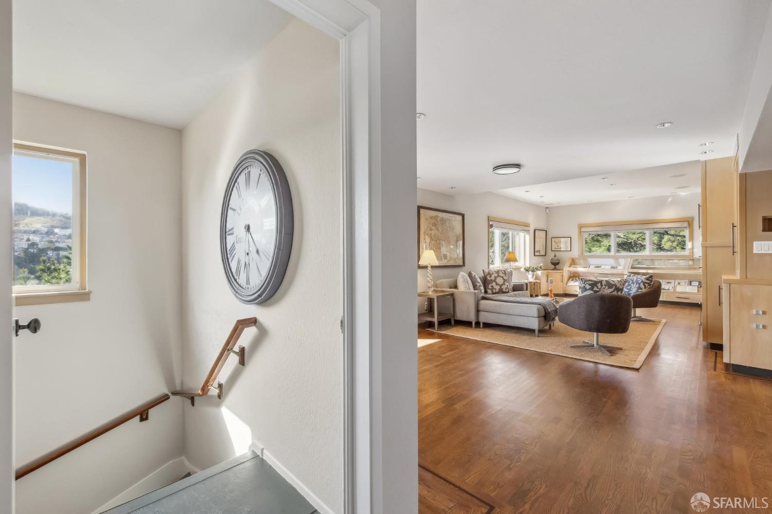 San Francisco, California 94131, United States, 3 Bedrooms Bedrooms, ,4 BathroomsBathrooms,Residential,Pending,4235