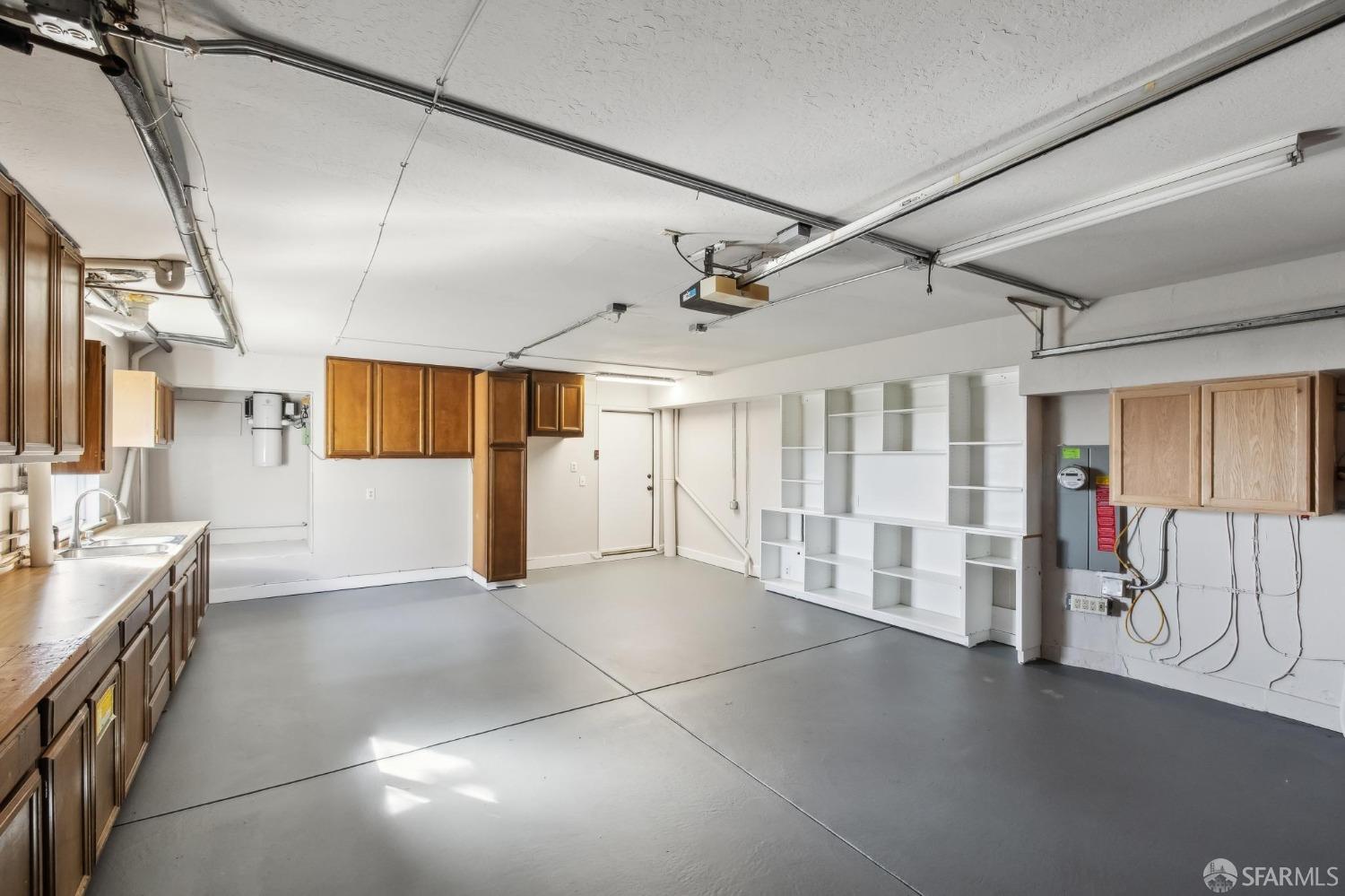 San Francisco, California 94131, United States, 3 Bedrooms Bedrooms, ,4 BathroomsBathrooms,Residential,Pending,4235