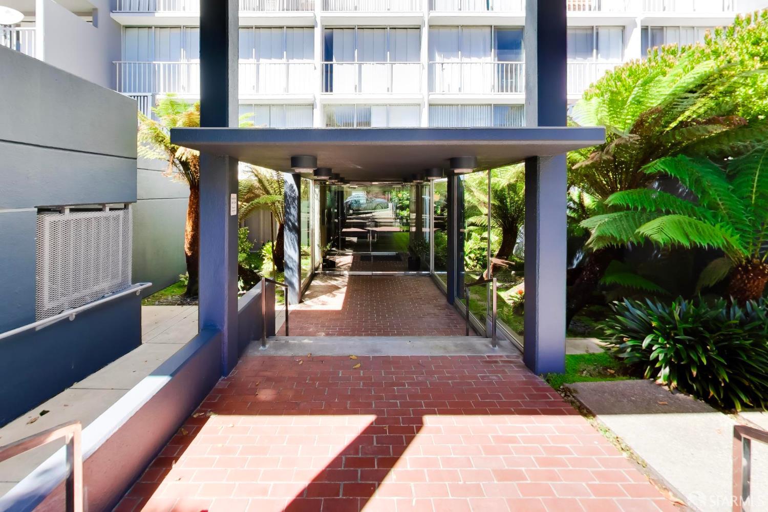 66 Cleary Court 1104