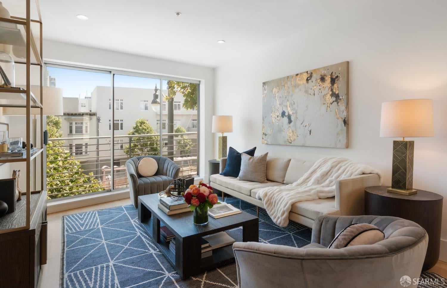 2315 Van Ness Avenue 3, San Francisco CA 94109