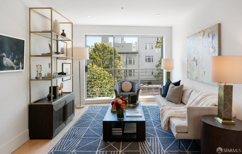 2315 Van Ness Avenue 3