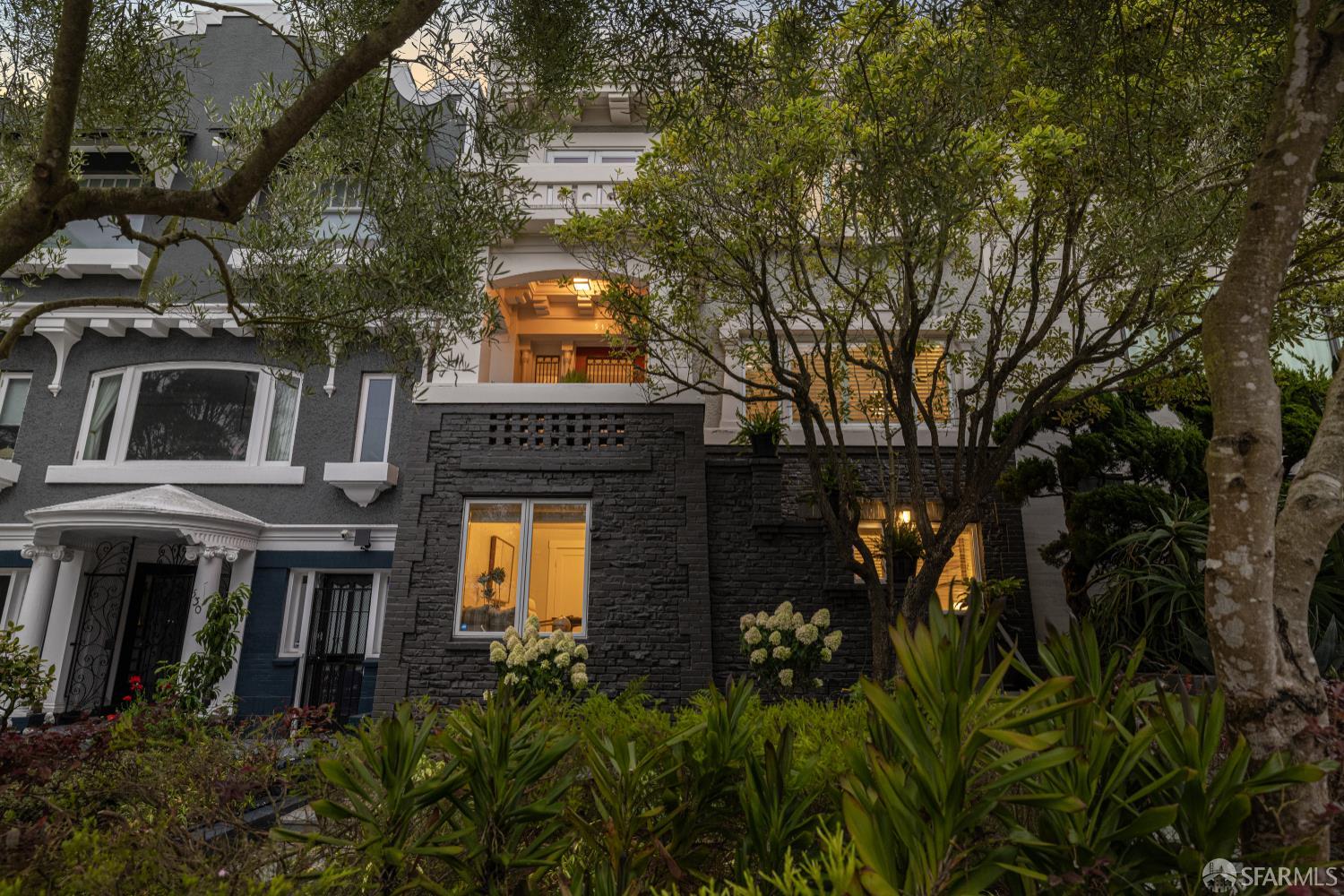 San Francisco, California 94118, United States, 4 Bedrooms Bedrooms, ,4 BathroomsBathrooms,Residential,Pending,180457