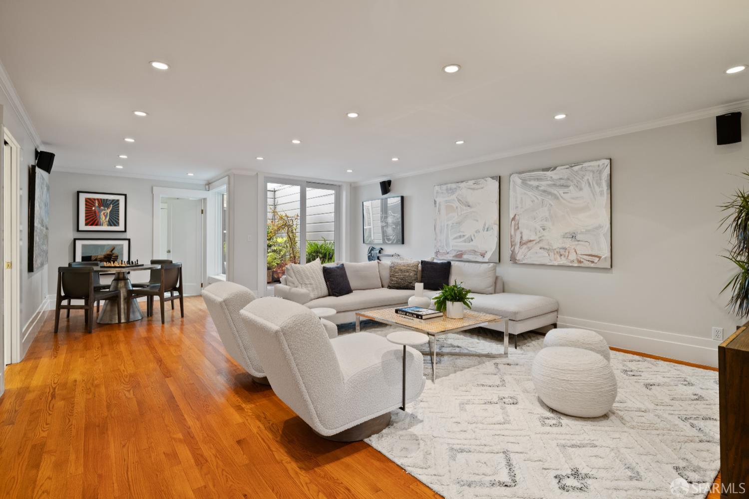 San Francisco, California 94118, United States, 4 Bedrooms Bedrooms, ,4 BathroomsBathrooms,Residential,Pending,180457