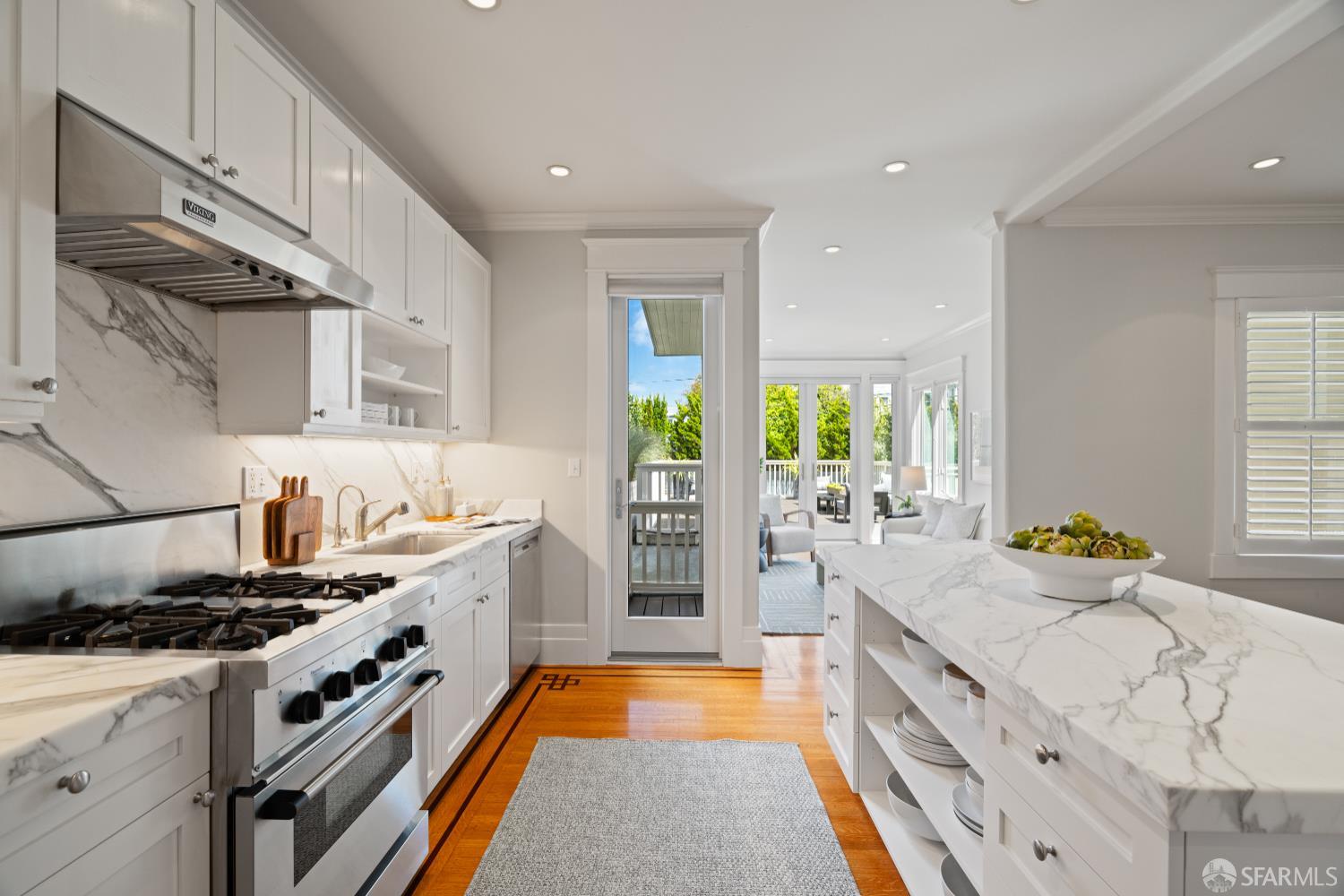 San Francisco, California 94118, United States, 4 Bedrooms Bedrooms, ,4 BathroomsBathrooms,Residential,Pending,180457