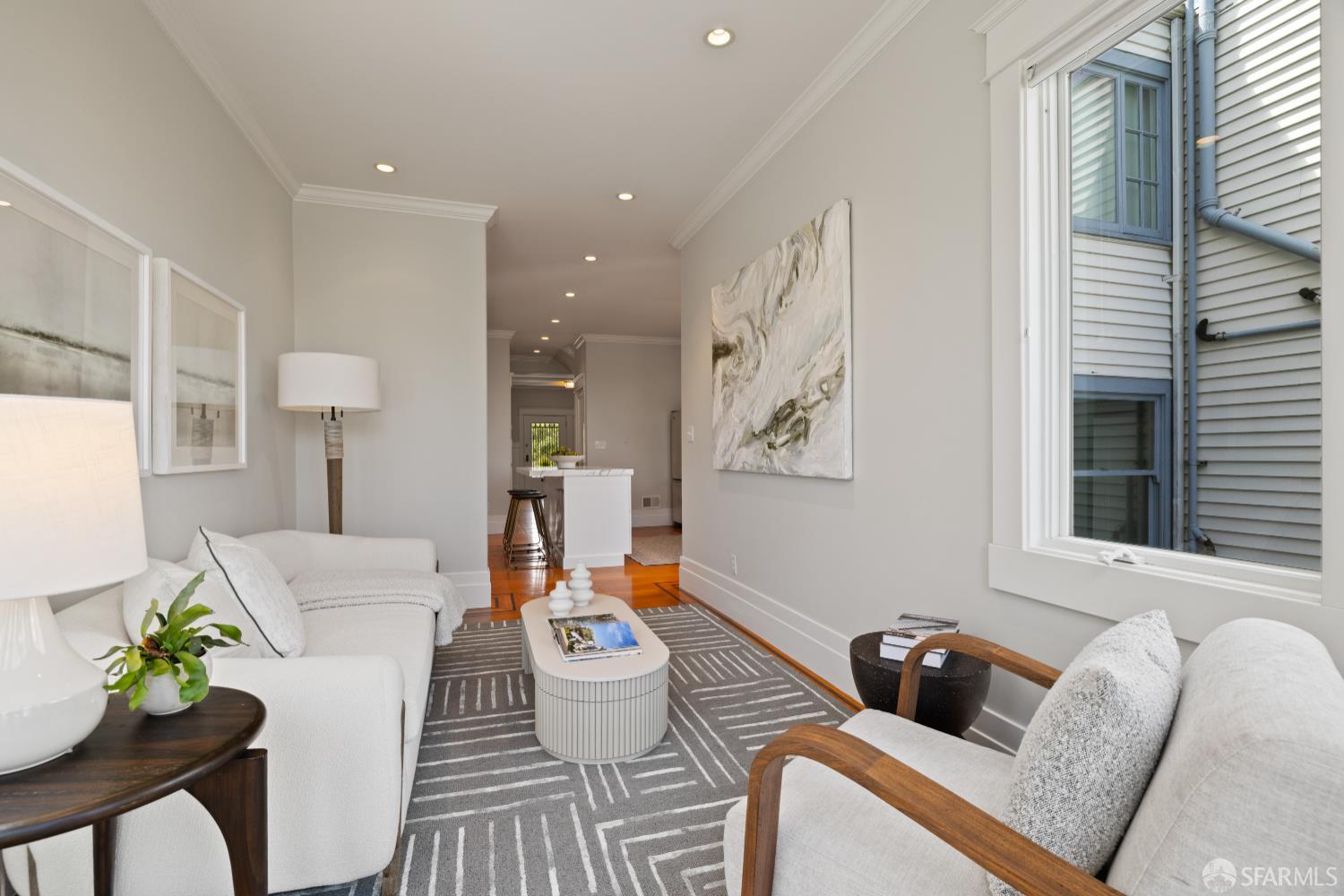 San Francisco, California 94118, United States, 4 Bedrooms Bedrooms, ,4 BathroomsBathrooms,Residential,Pending,180457