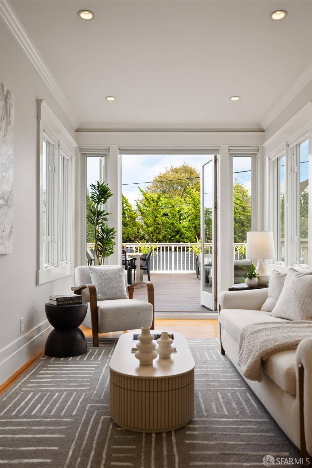 San Francisco, California 94118, United States, 4 Bedrooms Bedrooms, ,4 BathroomsBathrooms,Residential,Pending,180457