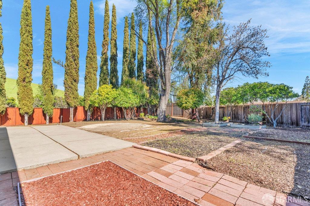 Concord, California 94521, United States, 3 Bedrooms Bedrooms, ,2 BathroomsBathrooms,Residential,Pending,78486