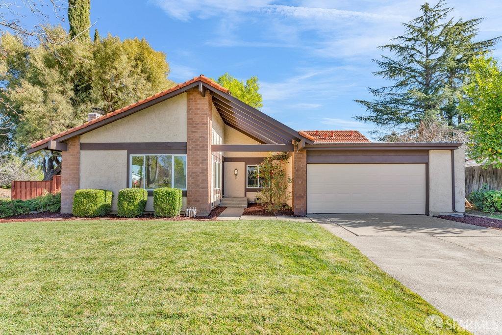 Concord, California 94521, United States, 3 Bedrooms Bedrooms, ,2 BathroomsBathrooms,Residential,Pending,78486