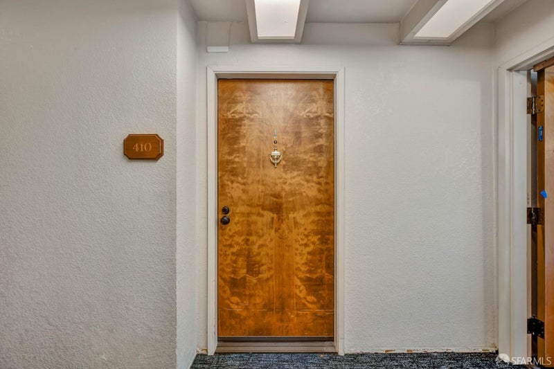 1400 Carpentier Street 410