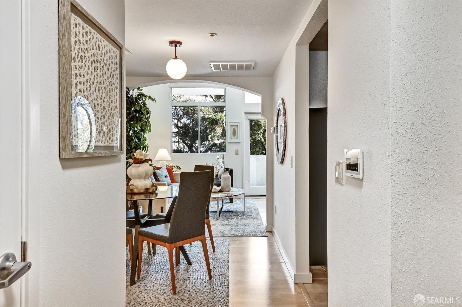 425 28th Street 202a, Oakland CA 94609