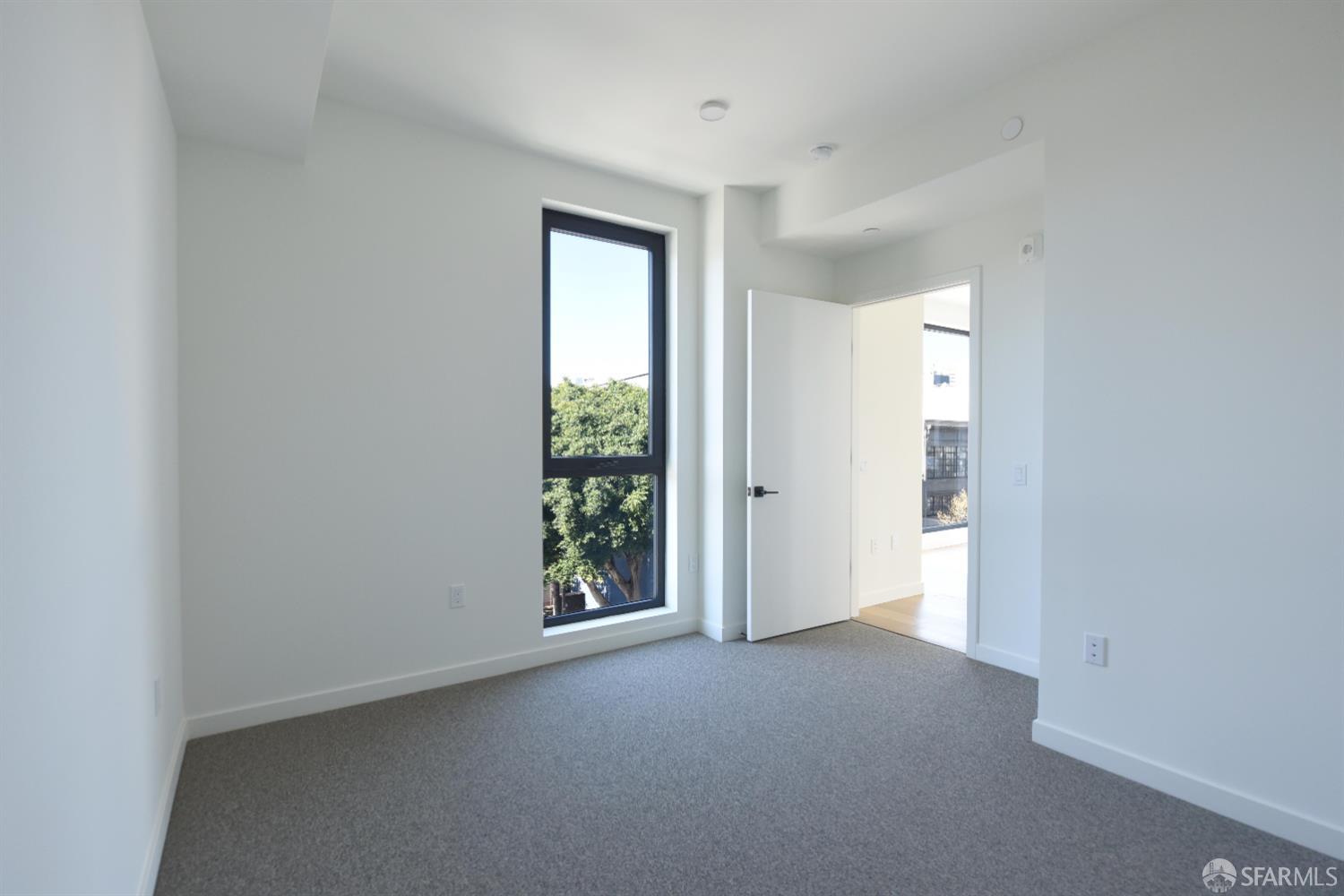 395 6th Street 413