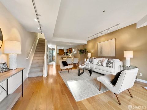 601 Van Ness Avenue Unit 4, San Francisco, CA 94102 - #: 424038132