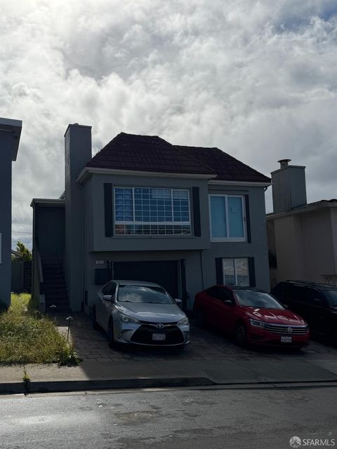 Property photo of 466 Westmoor Avenue, Daly City, CA 94015