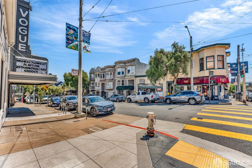 San Francisco, California 94115, United States, 1 Bedroom Bedrooms, ,1 BathroomBathrooms,Residential,Active,203390