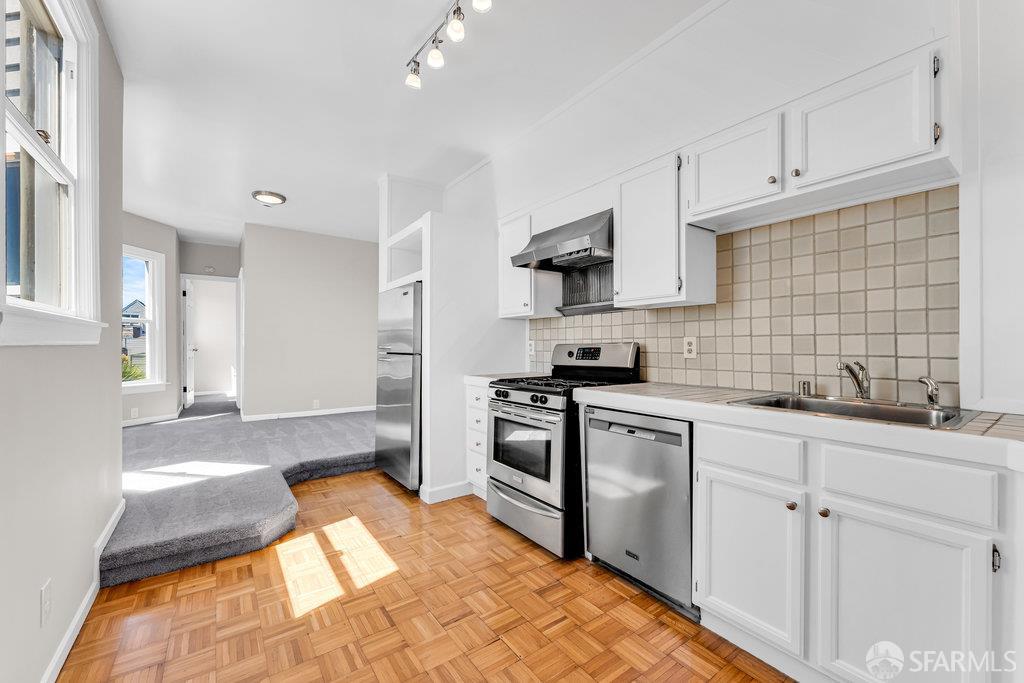 San Francisco, California 94115, United States, 1 Bedroom Bedrooms, ,1 BathroomBathrooms,Residential,Active,203390