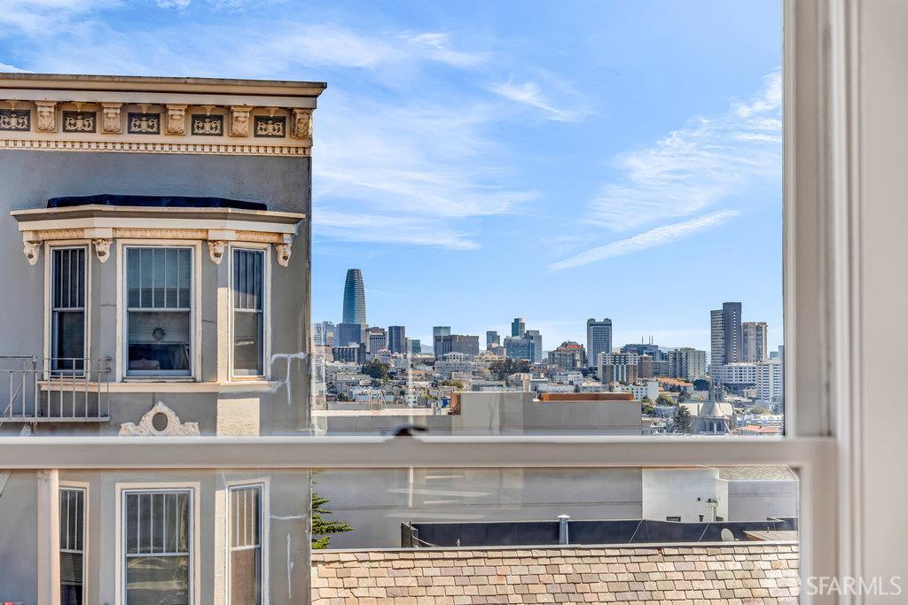 San Francisco, California 94115, United States, 1 Bedroom Bedrooms, ,1 BathroomBathrooms,Residential,Active,203390
