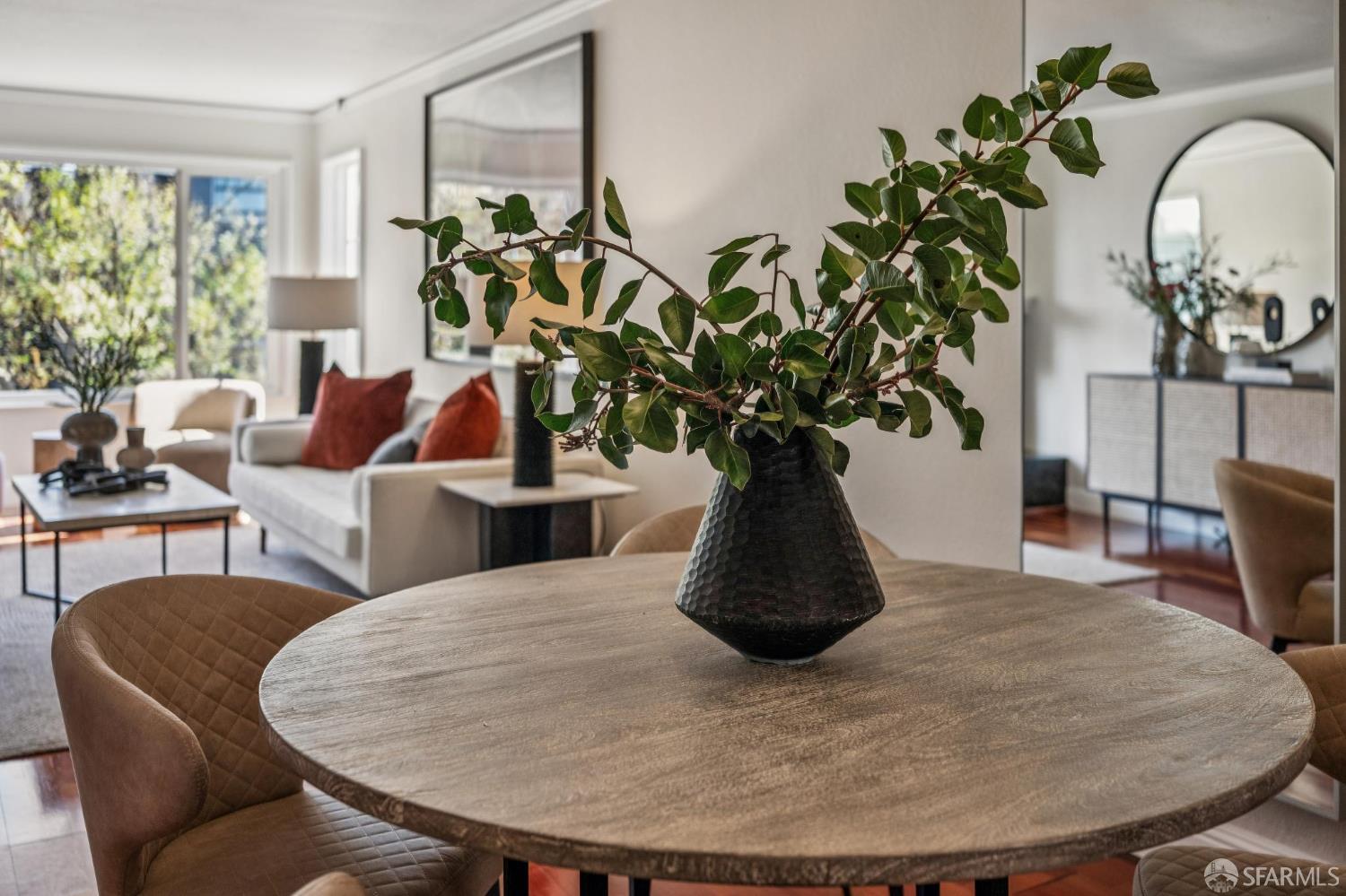 2315 Divisadero Street M